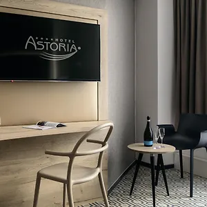 https://astoria-prague.praguehotelsweb.com